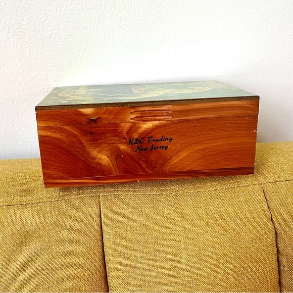 70s-80s Vintage 🌈✨ Unicorn Wooden Souvenir Trinket Box - Picture 3 of 3